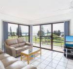 Oxley 8 at Tuncurry - Accommodation Ballina