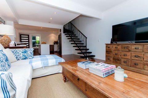 Barbados Noosa - Accommodation Ballina 2