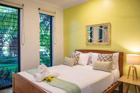 Tranquility By The Lake Port Douglas - Accommodation Ballina 0