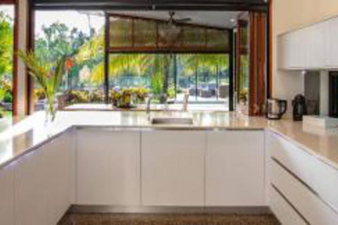 Tranquility By The Lake Port Douglas - Accommodation Ballina 5