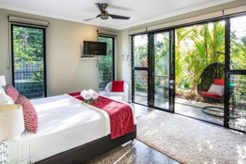 Tranquility By The Lake Port Douglas - Accommodation Ballina 6