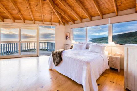 Yallingups Best Located Beach House - Accommodation Ballina 5