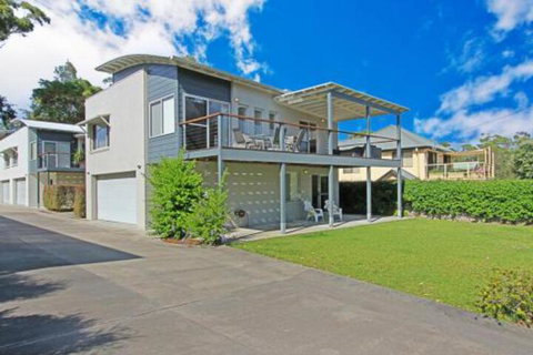 Ocean 1 / 42 Mollymook - Accommodation Ballina 0