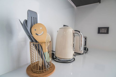 Home With Convenient Location! Close To Train&cbd - Accommodation Ballina 2