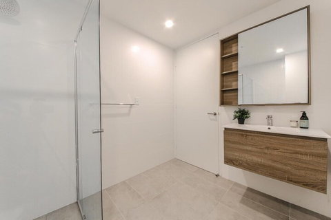 Magdalene Wolli Crk 501 - Accommodation Ballina 2