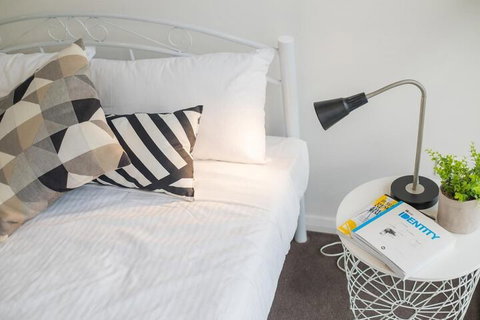 Magdalene Wolli Crk 7.02 - Accommodation Ballina 2