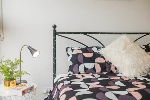 Magdalene Wolli Crk 7.02 - Accommodation Ballina 6