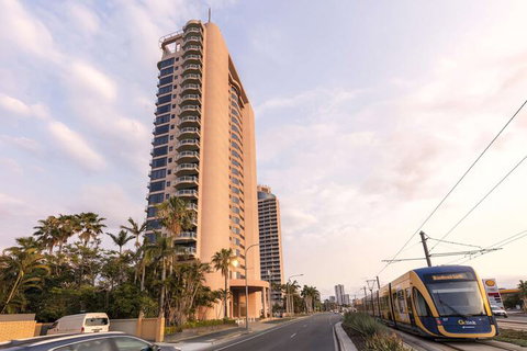Oaks Gold Coast Hotel - Accommodation Ballina 3