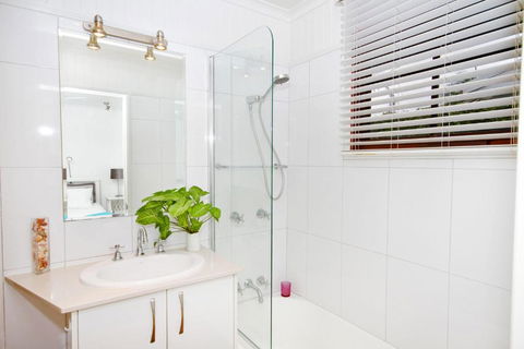 1 / 121 Park Crescent Coolum Beach - Accommodation Ballina 2
