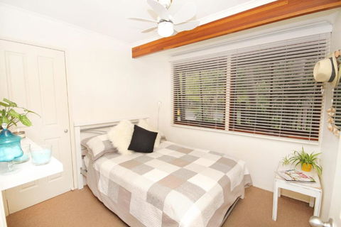 1 / 121 Park Crescent Coolum Beach - Accommodation Ballina 6