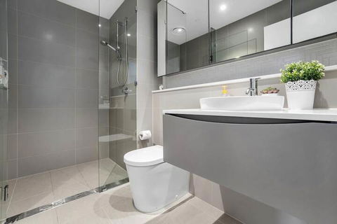 I02-china Town Luxury Service Apartment - Accommodation Ballina 5