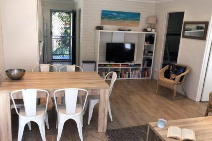 Booti Booti NSW Accommodation Ballina