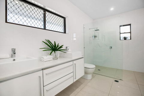 44 Noosa Parade - Accommodation Ballina 1