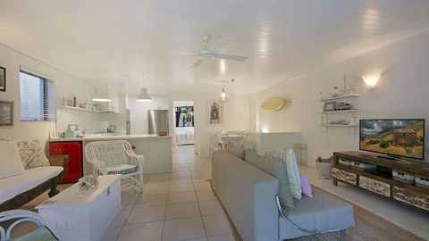 Tea Trees - Accommodation Ballina 0