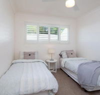 The White House Central Coolum with Spectacular Ocean Views  WiFi - Accommodation Ballina