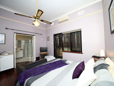 Dawson Accommodation - Accommodation Ballina 1