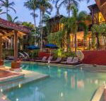 Poolside at Hibiscus - Accommodation Ballina