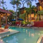 Poolside At Hibiscus - Accommodation Ballina 0