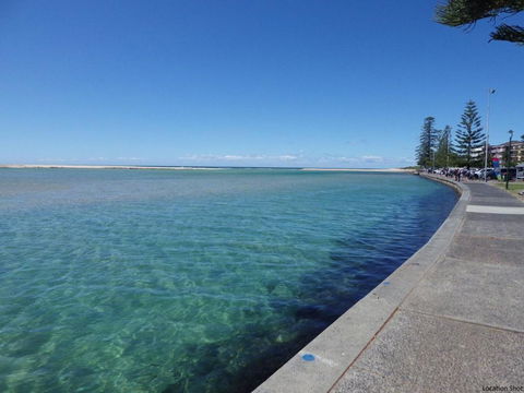 Waldorf Unit 409 The Entrance NSW - Accommodation Ballina 6