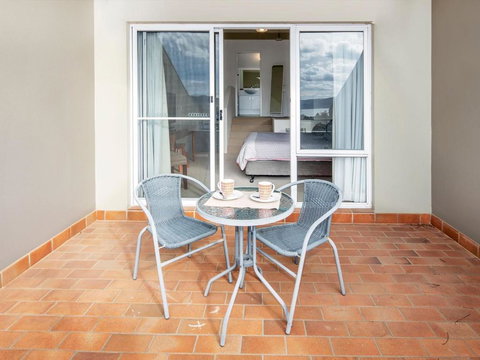 Cascades 18 / 3 Kurrajong Street - Accommodation Ballina 2