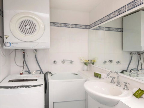 Cascades 18 / 3 Kurrajong Street - Accommodation Ballina 1