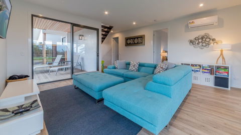 Sweeping Views Free Wifi & Netflix PET Friendly - Accommodation Ballina 6