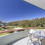 Fathoms 17 Mollymook ALL LINEN PROVIDED - Accommodation Ballina 0