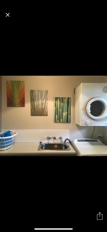 Relaxarna - Accommodation Ballina 1