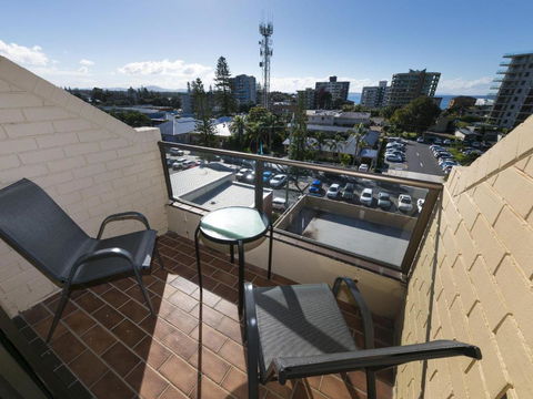 Forster Towers 54 With Lake & Ocean Views - Accommodation Ballina 2