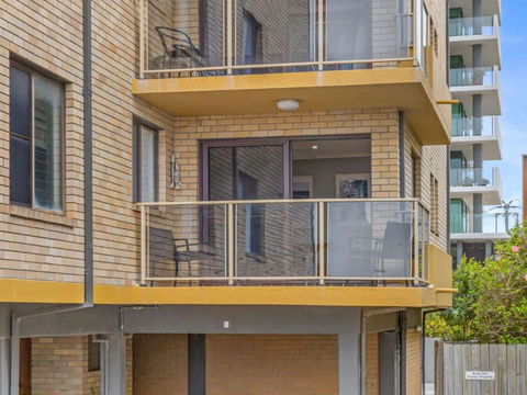 Hibiscus Court 2 Forster Main Beach! - Accommodation Ballina 1