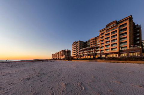 Apartments At 16 Holdfast - Accommodation Ballina 6