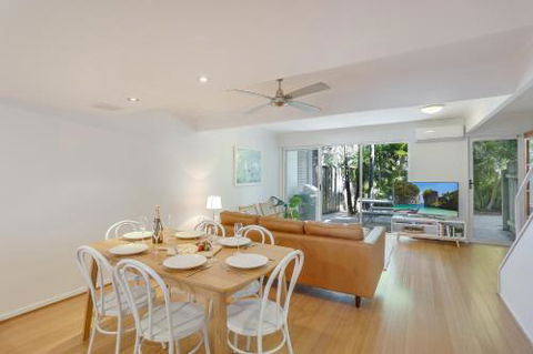 San Marino - Accommodation Ballina 2