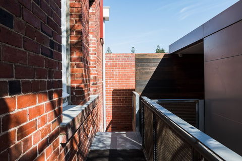 The Architects Warehouse Apartment On Mouat Fremantle - Accommodation Ballina 0