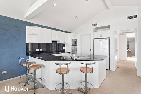 Absolute Waterfront At Anna Bay - Accommodation Ballina 4