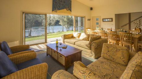 Atlantis On Lake Conjola Sandra St. 1 Lake Conjola - Accommodation Ballina 3