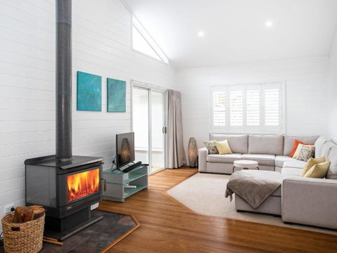 3 Macleay St. Narrawallee - Accommodation Ballina 2