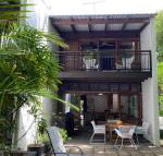 On the beach at Four Mile Spindfrift - Accommodation Ballina