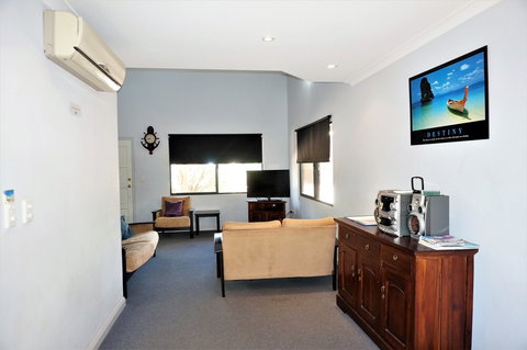 Ningaloo Breeze Villa 8 - Accommodation Ballina 5