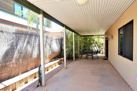 Ningaloo Breeze Villa 8 - Accommodation Ballina 2