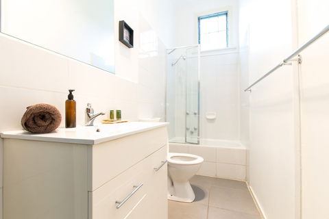 HUNTER In The Heart Of Collingwood Fitzroy - Accommodation Ballina 4