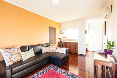 ELEANOR, 1BDR Fitzroy North Apartment - Accommodation Ballina 2