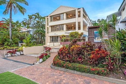 Reflections Of Port Douglas - Accommodation Ballina 5