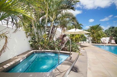Ambience On Burleigh Beach - Accommodation Ballina 3