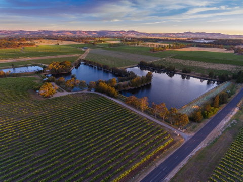 Stonewell Cottages & Vineyards - Accommodation Ballina 1