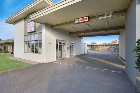 Adelaide Road Motor Lodge - Accommodation Ballina 0