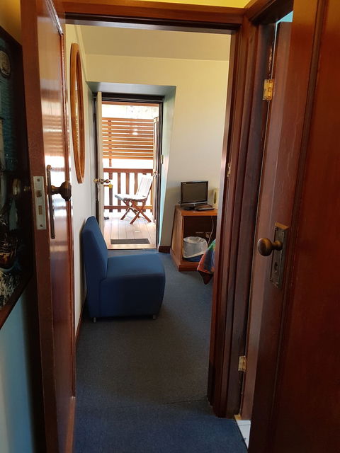 Admiral Stirling Inn - Accommodation Ballina 6