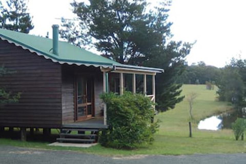 Madison's Mountain Retreat - Accommodation Ballina 0