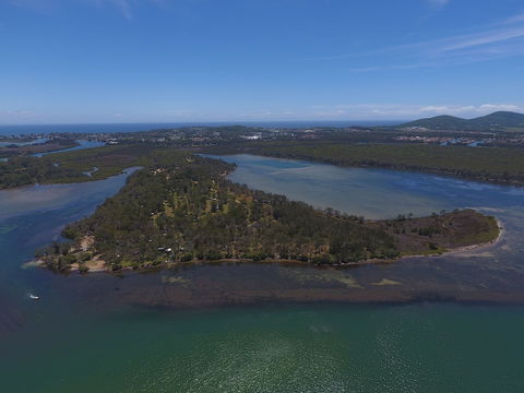 Lani's Holiday Island - Caravan Park - Accommodation Ballina 0