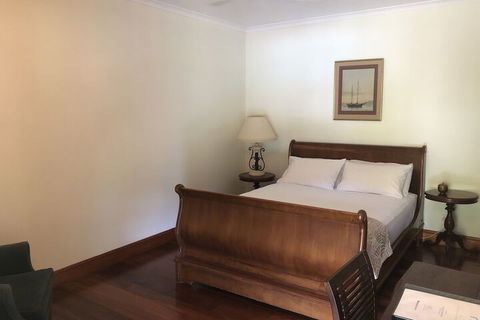Daintree Manor Bed & Breakfast - Accommodation Ballina 2