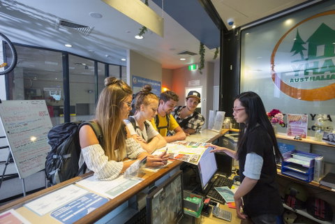 Canberra City YHA - Hostel - Accommodation Ballina 1